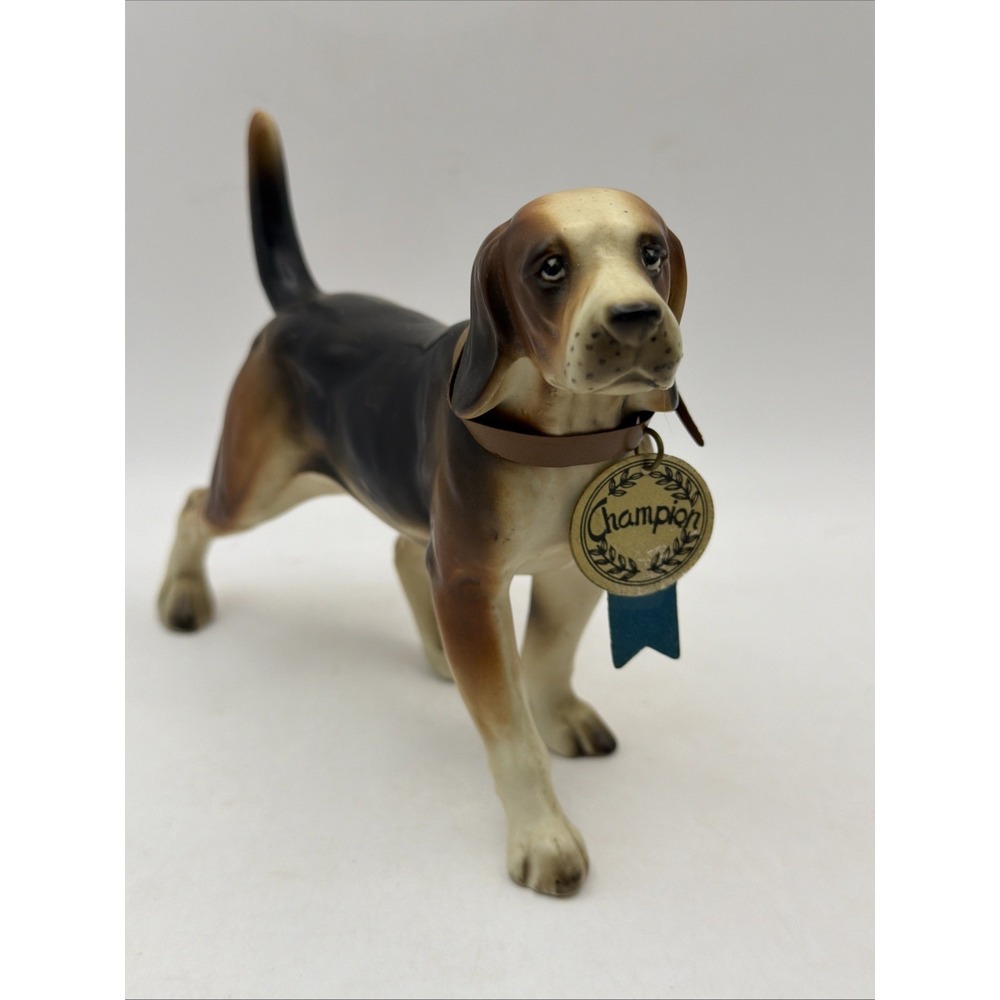 Napcoware Beagle Figurine Ceramic Champion C6742 Vintage